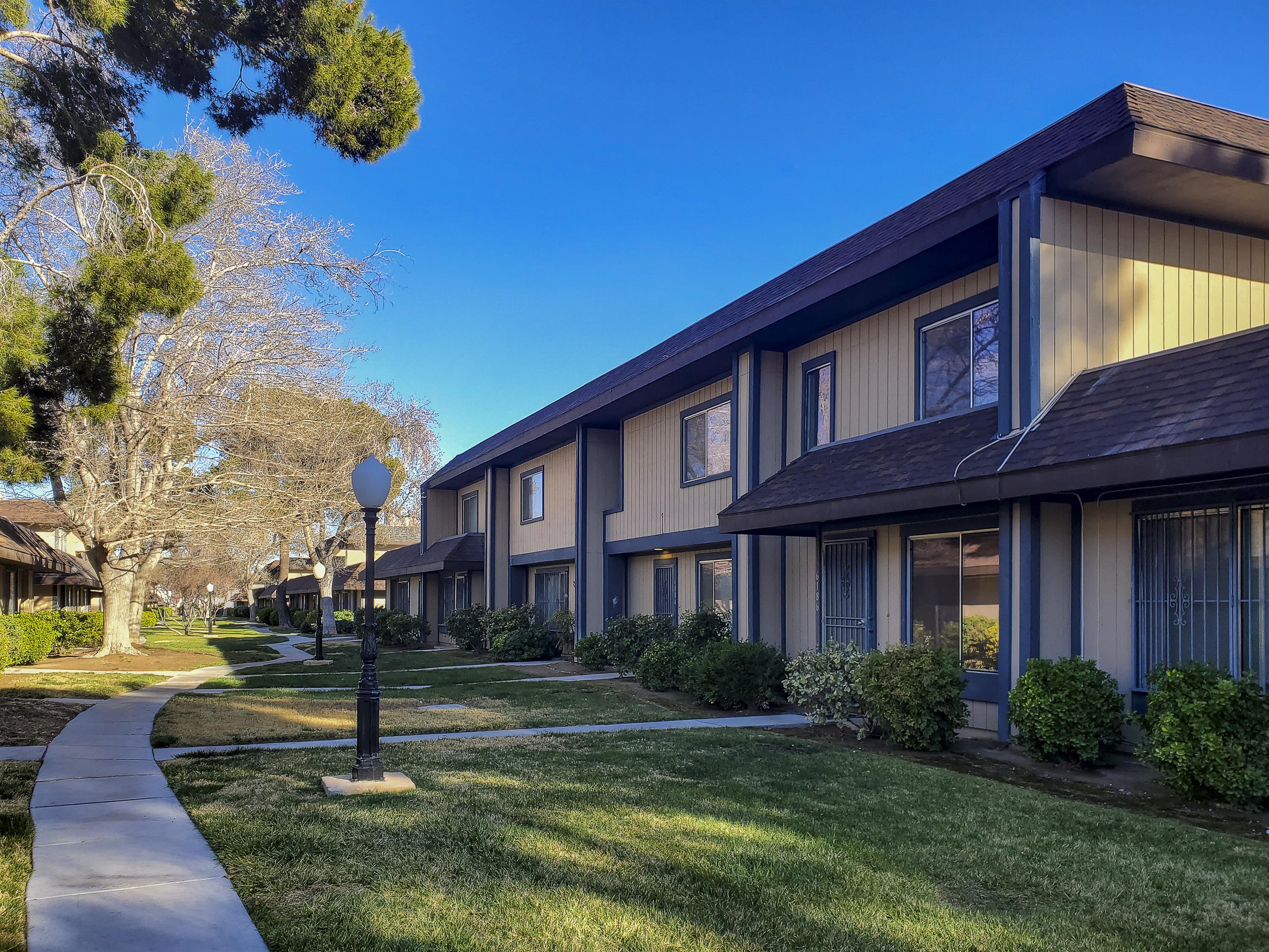6168 Meadow View Lane